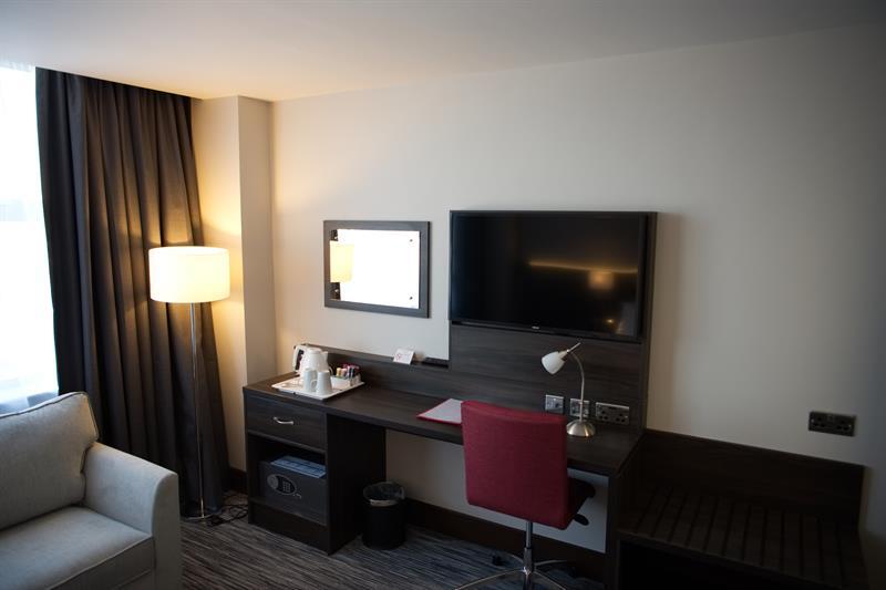 Hotel Ramada East Kilbride Exterior foto
